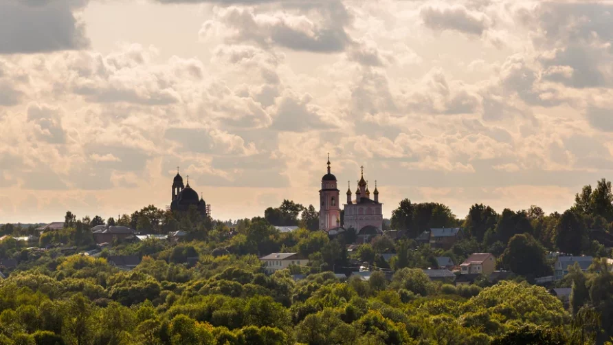 5 причин на примере Боровска, почему сити-кемпинг — лучшее решение для развития туризма в малых городах.